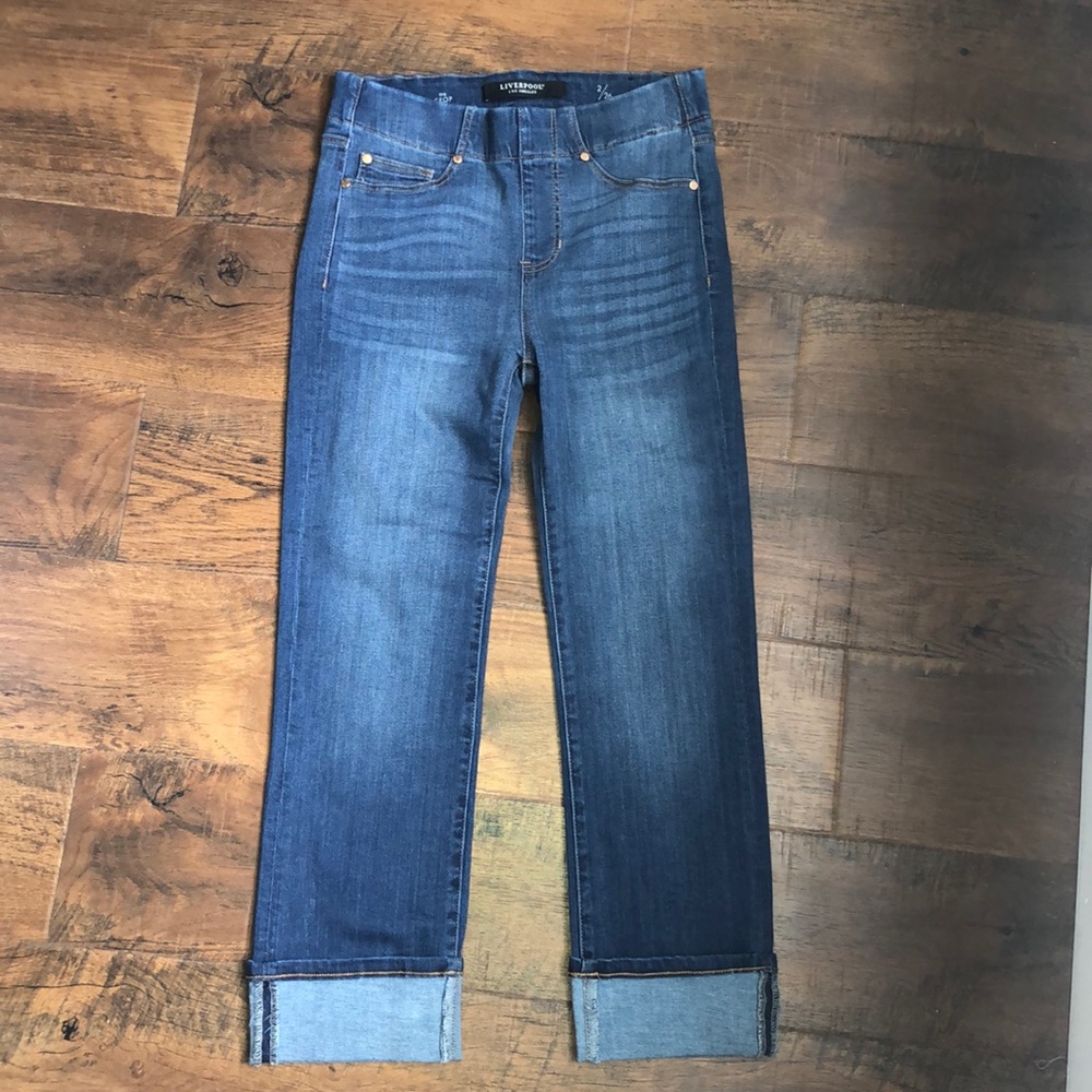 Stretch crop jeans